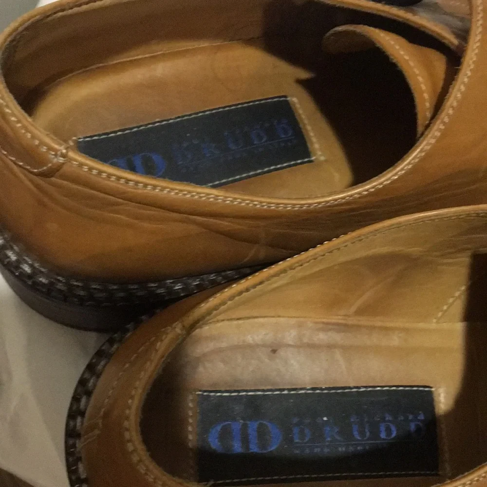 Drudd Leather buckle top cap dress shoe made in Italy size EU45 (11) camel brown